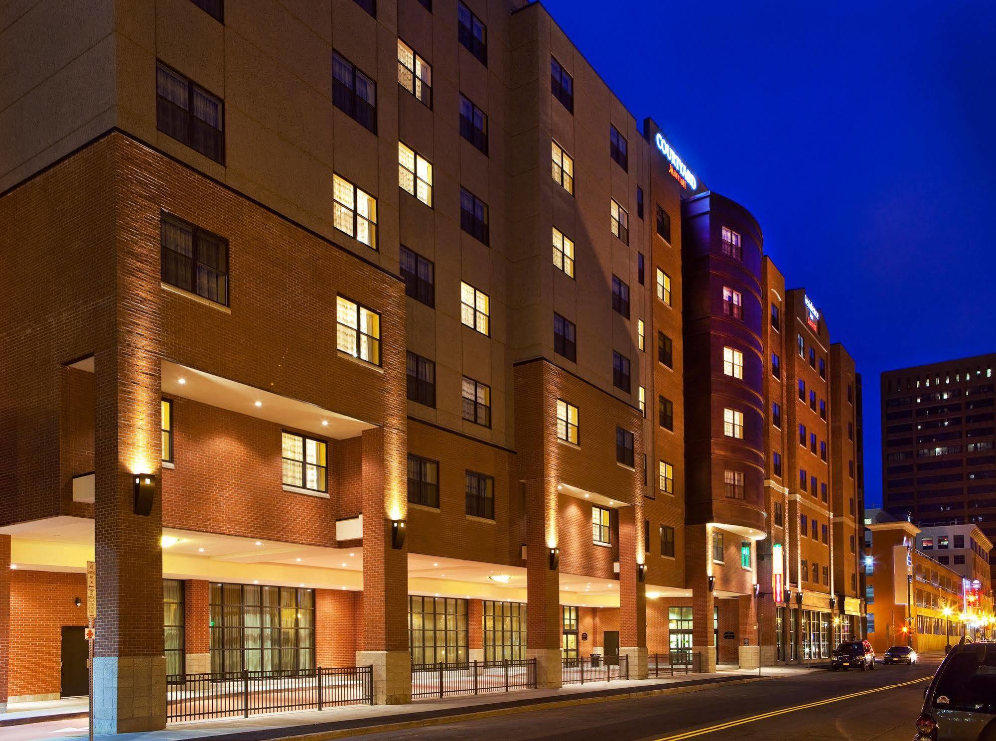 Residence Inn By Marriott Syracuse Downtown At Armory Square Ngoại thất bức ảnh